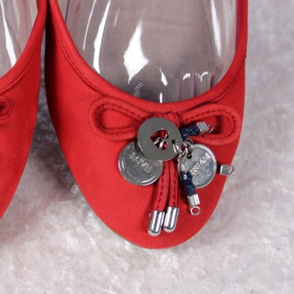 👠 BCBGeneration Ballet Flats with Charm Detail – NWOB - Picture 6 of 8